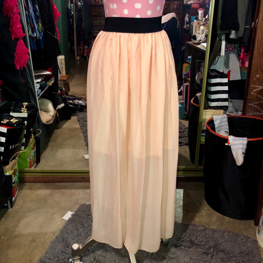 Maxi skirt